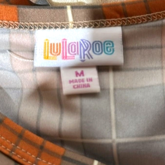 NWT LuLaRoe Tan and Cream Sheath Midi Dress with Flutter Sleeves Med - Picture 2 of 6